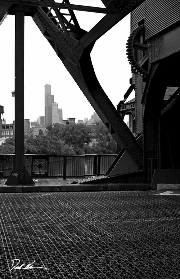 Chicago view from iron bridge