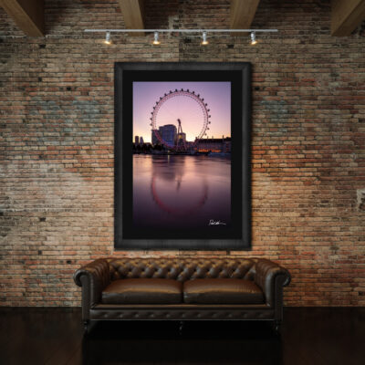 london eye in frame