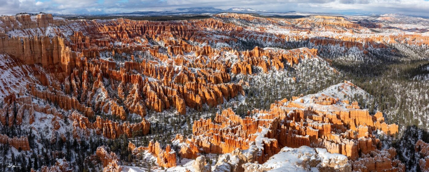 The Maze of Bryce Canyon with a light snow covering the canyon walls