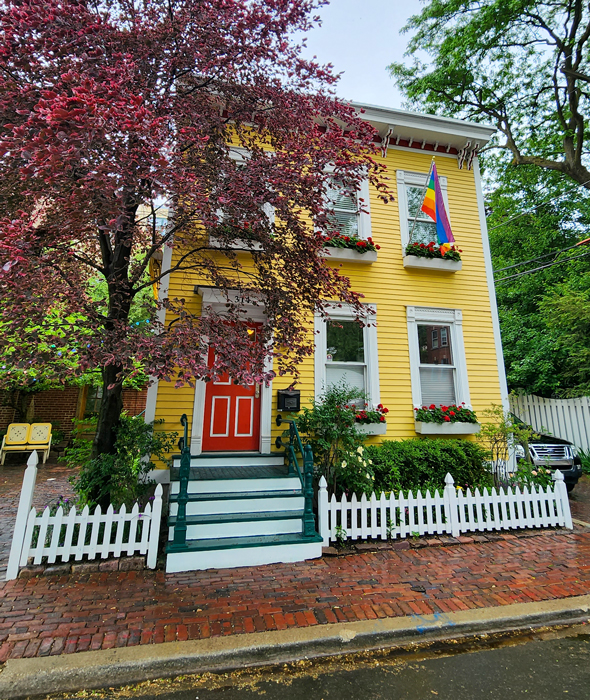 Charming house in Old Town Chicago